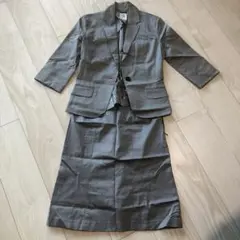 スーツ上下　グレー