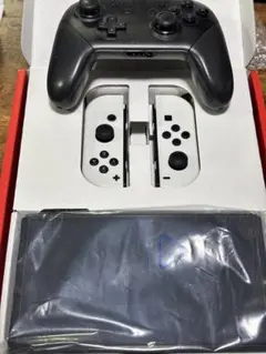 Nintendo Switch 有機EL 本体 美品 プロコン付き フルセット