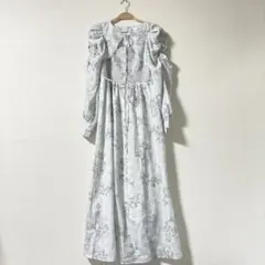 mysty woman 長袖花柄ロングワンピース　ギャザーデザイン　フリーサイズ