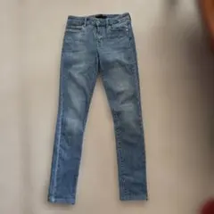 UNIQLO JEANS スキニーデニム ウルトラストレッチ