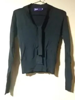 フランス製 ARAYAL ブラック ボウタイ付ニットカットソー S