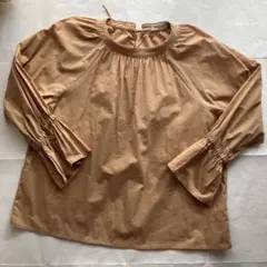 サマンサモスモストップス　サマンサモスモス　Tシャツ　ブラウス　大人可愛い