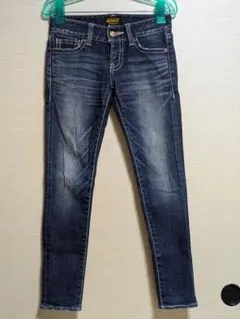 MOUSSY　スキニーデニム　ローライズ　サイズ24　ダークブルーダメージ加工