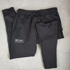 アンダーアーマー　ジョガーパンツ　LG ブラック