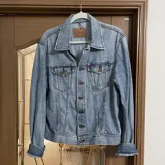 GUESS ライトブルーデニムジャケット　ビンテージ