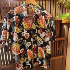 値下げアロハシャツ　大きいサイズ　半袖シャツ ハイビスカス総柄 花柄 L