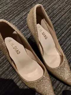 N.H. DIAO ゴールド グリッター パンプス