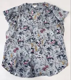 H&M 花柄 半袖Tシャツ EUR 38 グレー