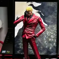 ワンピース　ドフラミンゴ　フィギュア