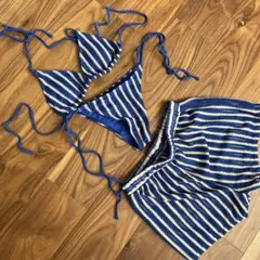 青と白のストライプ ビキニセット