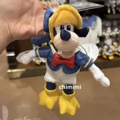 上海ディズニーランド正規品　振動で尻尾がふりふりします。グーフィーおもちゃ 上海ディズニー新作 ドナルド誕生日 グーフィーぬいぐるみキーチェーン