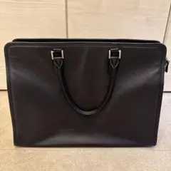 ✨良品✨ SHIPS シップス レザー ビジネスバッグ 黒 シボ革 A4収納可 ✨良品✨ SHIPS シップス レザー ビジネスバッグ 黒 シボ革 A4収納可