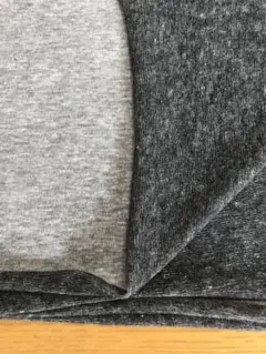 ニット生地　58/-KKヴィンテージプレーティング天竺　オフ×黒　58624