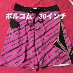 お値下げ中！Volcom ボードショーツ ピンク ストライプ