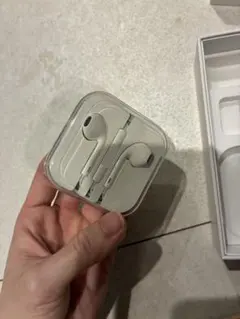 新品未使用　Apple 純正品 有線イヤホン ジャック式