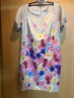setaichiro ひざ丈ワンピース 花柄 半袖40 ドライクリーニング済　Mのサムネイル
