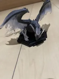 モンスターハンター ゼノジーヴァ(臨界状態) フィギュア