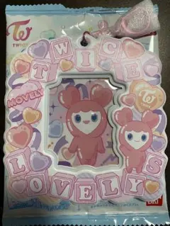 TWICE LOVELY カードホルダー　モモ