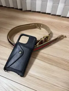 BANDOLIER iPhone15ProMax バンドリヤー スマホショルダー