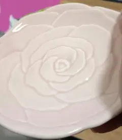 フェリシモ 薔薇 小皿 ピンクのサムネイル