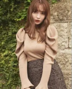 最終値下げ　Volume Sleeve Rib Knit Top beige M