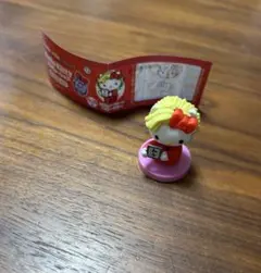 ハローキティ　チョコエッグ　カズレーザー