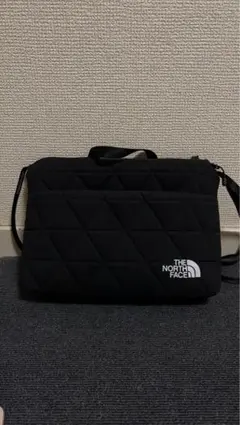 THE NORTH FACE ショルダーバッグ ブラックのサムネイル