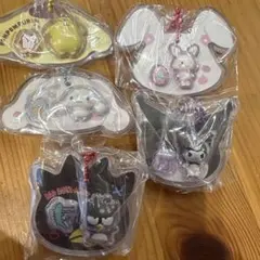 サンリオキャラクターズパッケージチャーム&チョコボーロ