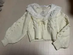 新品タグ付き ナイスクラップ フリル襟ニットカーディガン