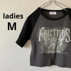 【匿名配送】SPINNS ladies 半袖　チビ　Tシャツ　Mのサムネイル