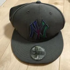 New Era 59FIFTY グレーキャップ