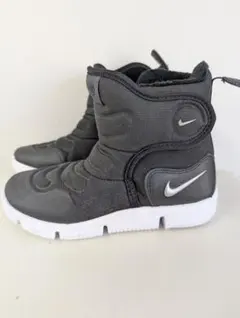 【美品・希少サイズ】 ナイキ ノービス キッズブーツ ブラック 19cm