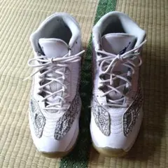 2026年最新】nike air jordan 11 lowの人気アイテム - メルカリ