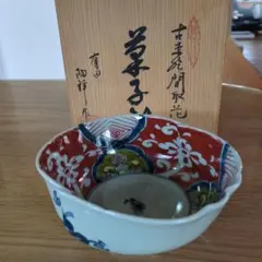 ガラスの抹茶茶碗　　青紅葉と岩清水　　北斗作 ガラスの抹茶茶碗 青紅葉と岩清水 北斗作 - メルカリ