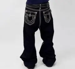 並行輸入品‼️True Religion ブラックデニムパンツのサムネイル