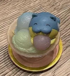 ポケモン　タマザラシ　フィギュア