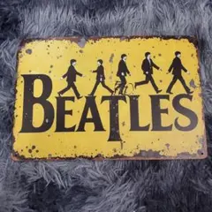 THE BEATLES ブリキの看板 - メルカリ