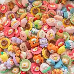 デコレーションパーツ　ビーズ　デコパーツ　プラパーツ　新品