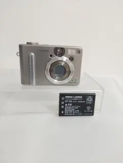動作確認済み　CASIO カシオ QV-R4 デジタルカメラ　ジャンクのサムネイル