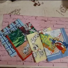 最終価格‼️ヴィンテージ未使用1963～1965ディズニーハンカチ