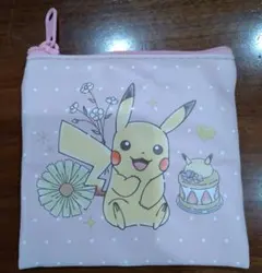 ピカチュウ ポーチ