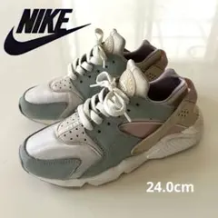 NIKE Huarache レディーススニーカー グリーン/ピンク　 24cm