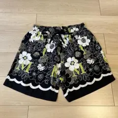 全*️様 AMIRI フラワープリントショートパンツのサムネイル