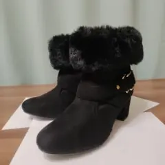 ファー＆ゴールド金具付き黒スエードブーツ 24.5cm，ブーティ最終値下げ