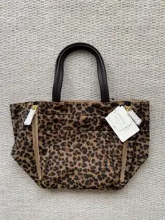 ☆新品☆INDIVI インディヴィ　アニマル柄　トートバッグ☆