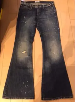 アバクロ　レディース　デニム ダメージジーンズ　4R