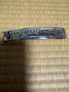 セカオワ 銀テープ キーホルダー - メルカリ
