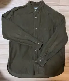 ADAM ET ROPE オリーブ バンドカラーシャツ