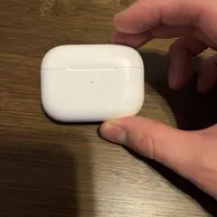 AirPods ケース USB-C充電ポートA3048