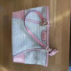 Coach トートバッグ ベージュ/ピンク フラワーチャーム付き